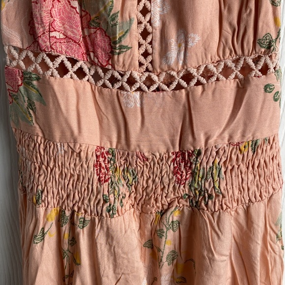 Beautiful Peach Floral High Neck Dress - Picture 4 of 9